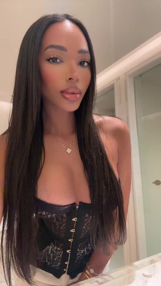 Post 8 by des 🌶️ on TikTok (video)