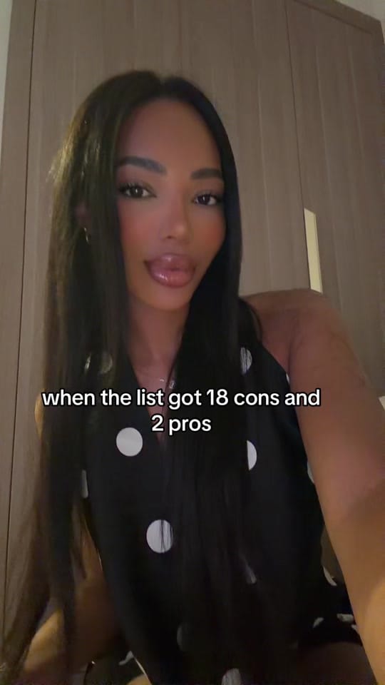 Post 5 by des 🌶️ on TikTok (video)