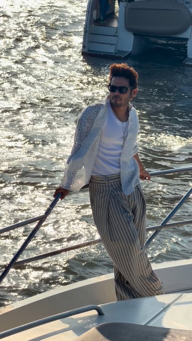 Post 6 by Kunwarr amarjeet singh on Instagram (video)