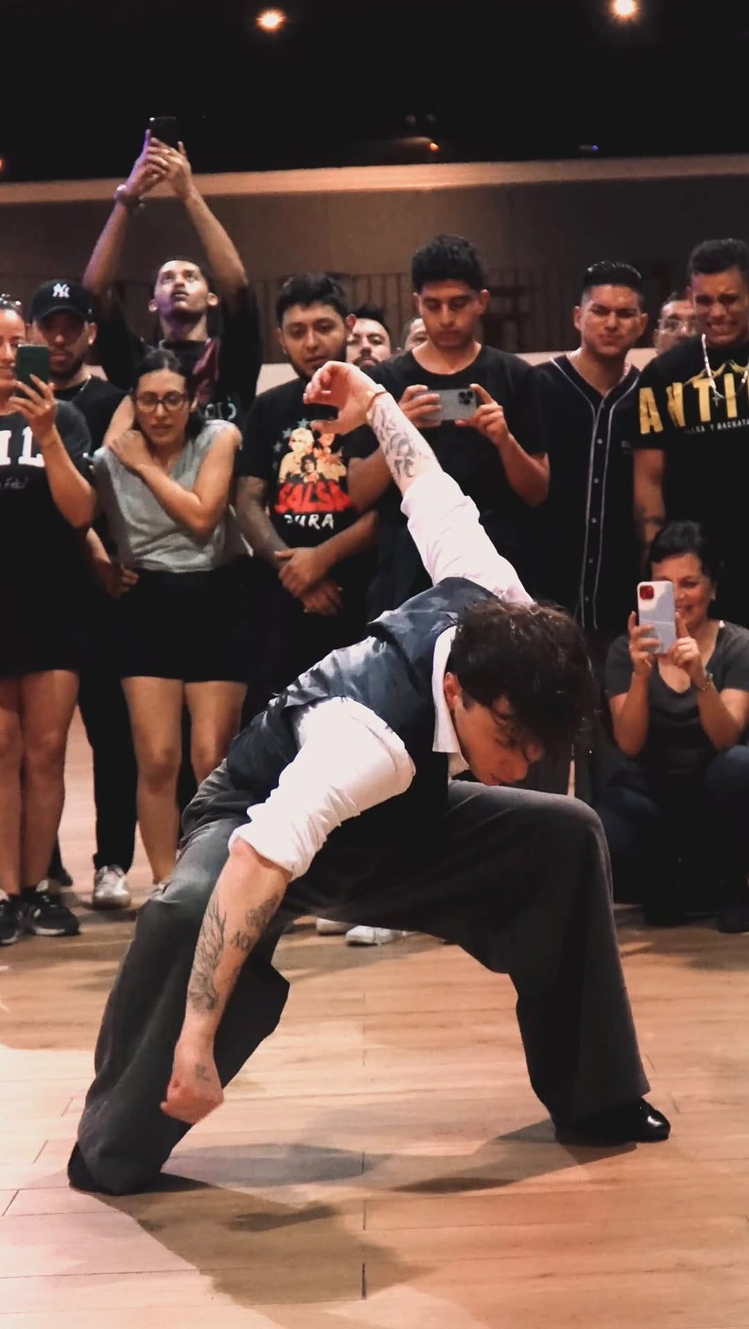 Post 7 by NICOLÓ 🪽 on Instagram (video)