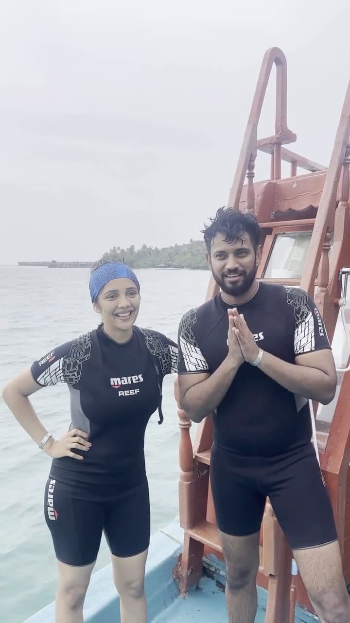 Post 6 by Milana Nagaraj on Instagram (video)