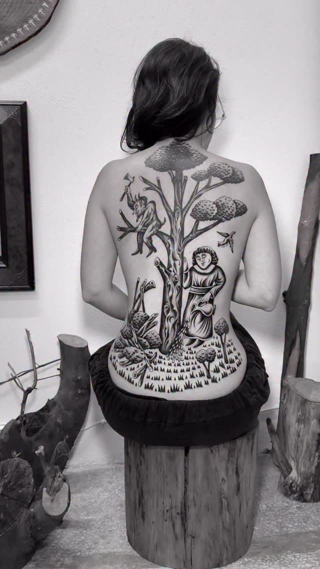 Post 1 by 𝗥𝗨𝗖𝗢 on Instagram (video)