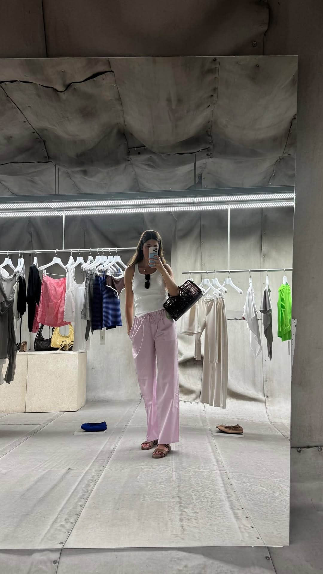 Post 6 by Benedetta Perazzo on Instagram (video)