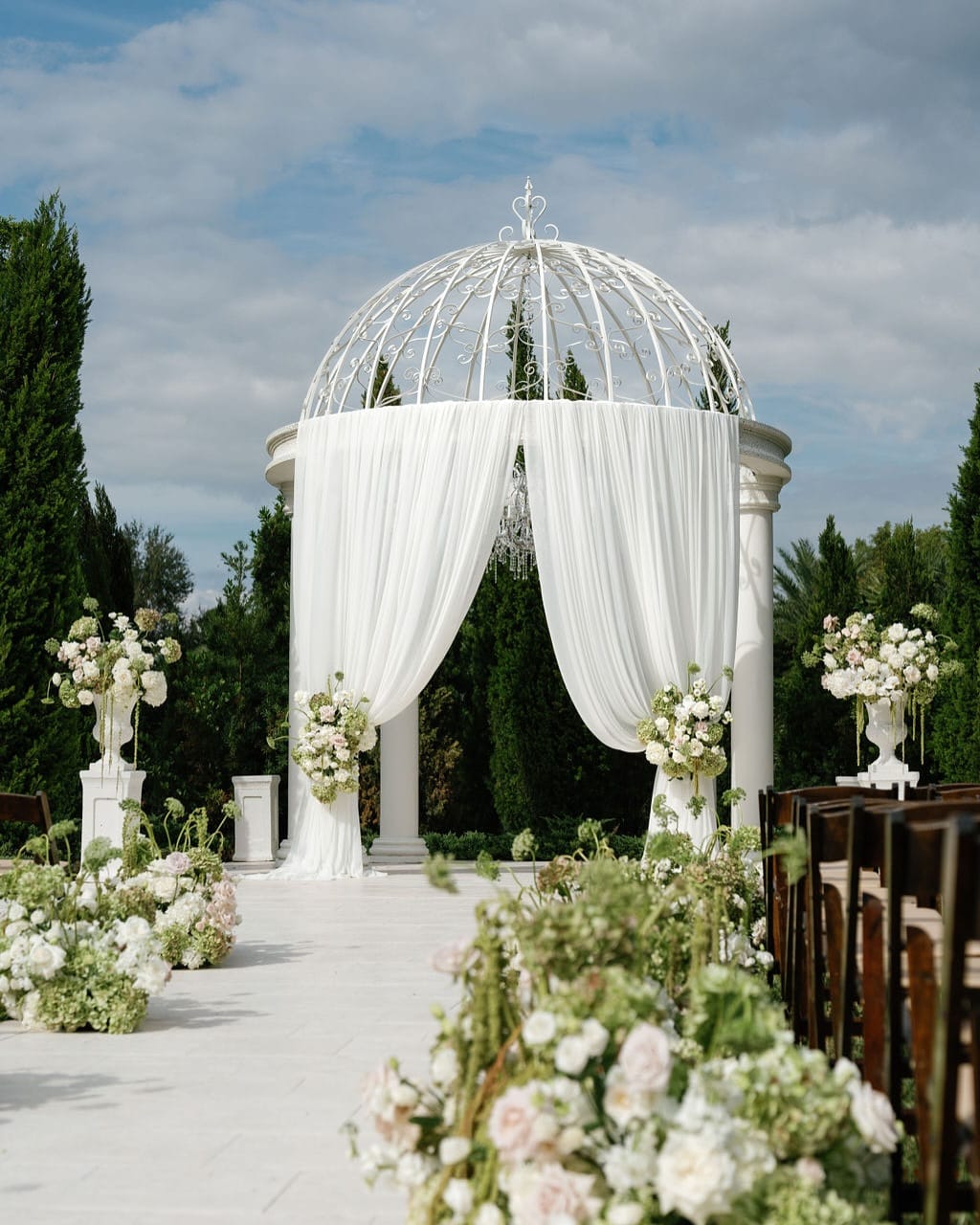 Post 8 by Angelina Colhouer - Florida Wedding Planner on Instagram (carousel)