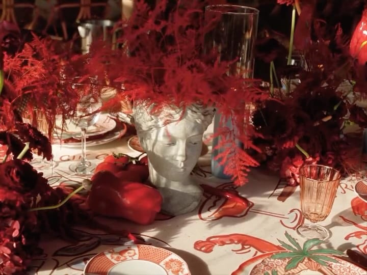 Post 5 by Sofia Nascimento Studios on Instagram (video)