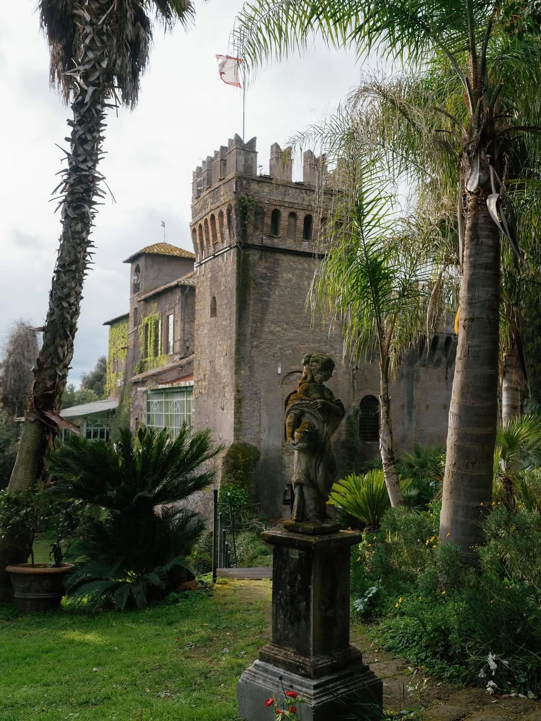 Post 9 by Castello di Tor Crescenza on Instagram (carousel)