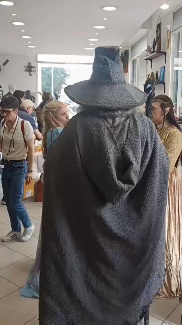 Post 5 by L'emporio delle meraviglie - Nerd Fantasy Shop on Instagram (video)