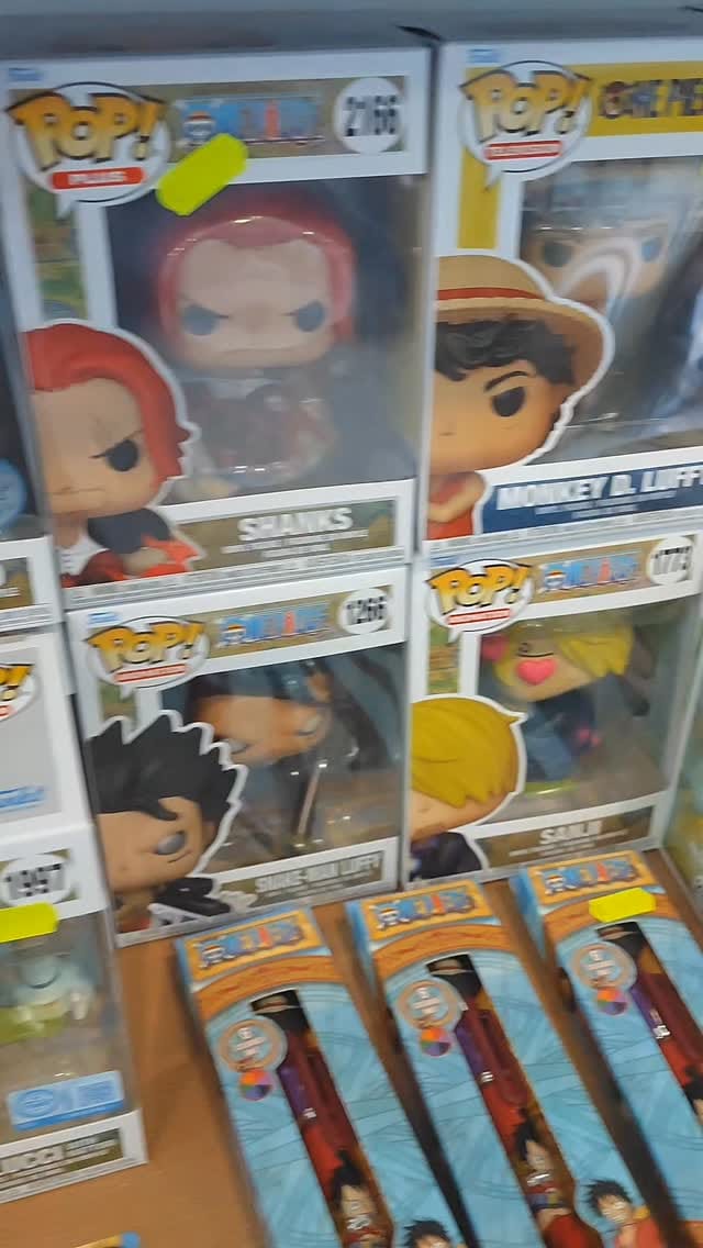 Post 1 by L'emporio delle meraviglie - Nerd Fantasy Shop on Instagram (video)
