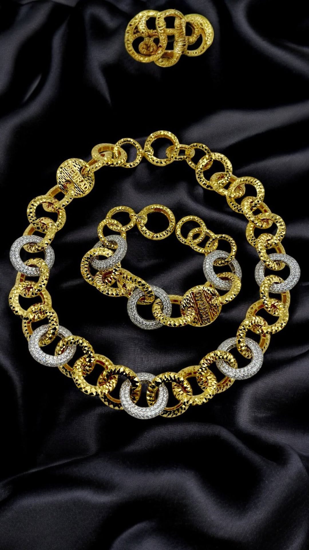 Post 5 by Behrad Gold on Instagram (video)