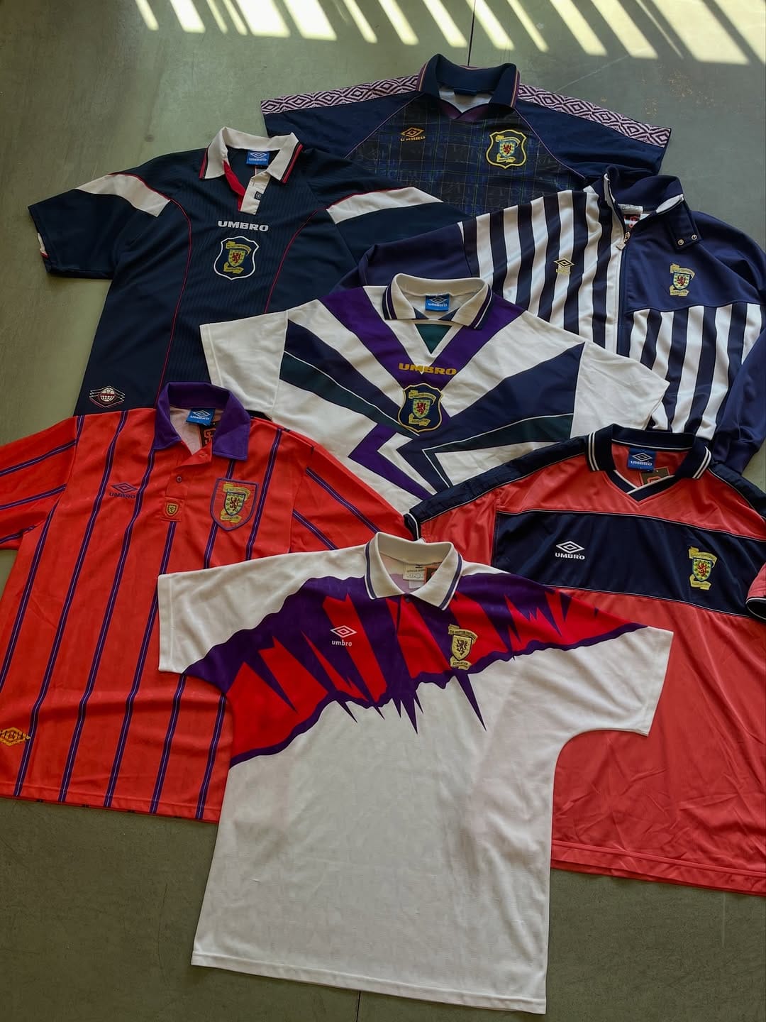 Post 1 by VINTAGE & FOOTBALL SELECTION by secondhand_padova on Instagram (carousel)