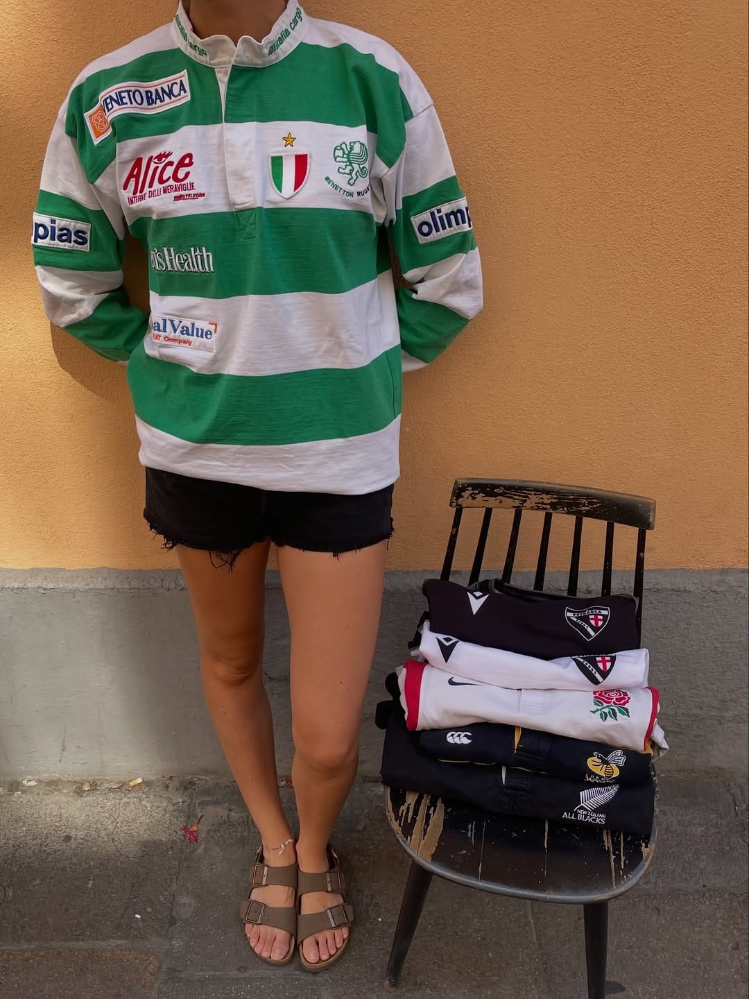 Post 2 by VINTAGE & FOOTBALL SELECTION by secondhand_padova on Instagram (carousel)