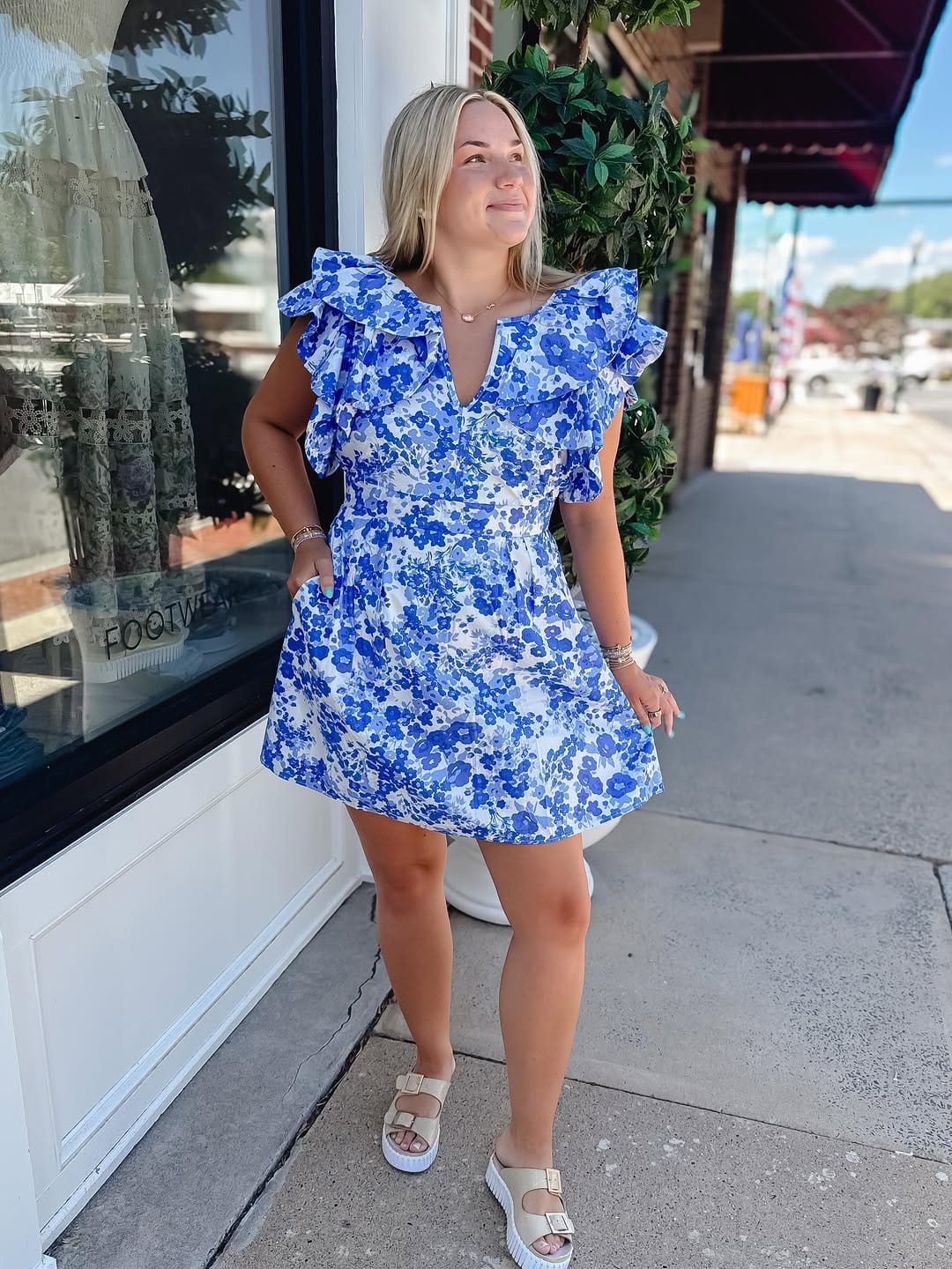 Post 5 by South + Main Boutique on Instagram (image)