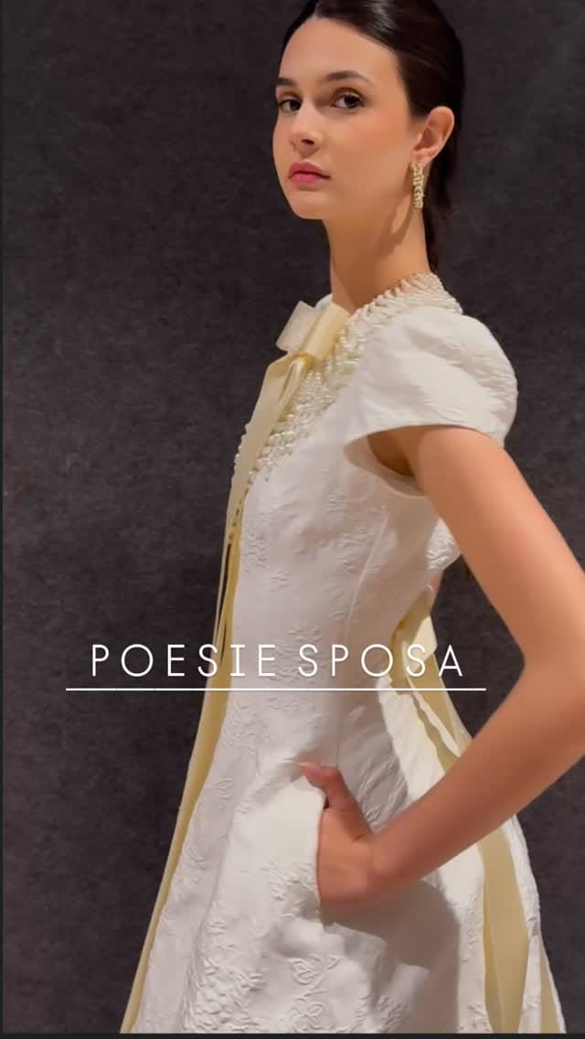 Post 6 by P O E S I E  S P O S A on Instagram (video)