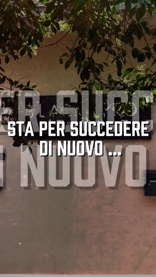 Post 5 by 𝔹𝕝𝕒𝕔𝕜𝔹𝕚𝕣𝕕 𝕋𝕒𝕥𝕥𝕠𝕠 𝕊𝕥𝕦𝕕𝕚𝕠 on Instagram (video)
