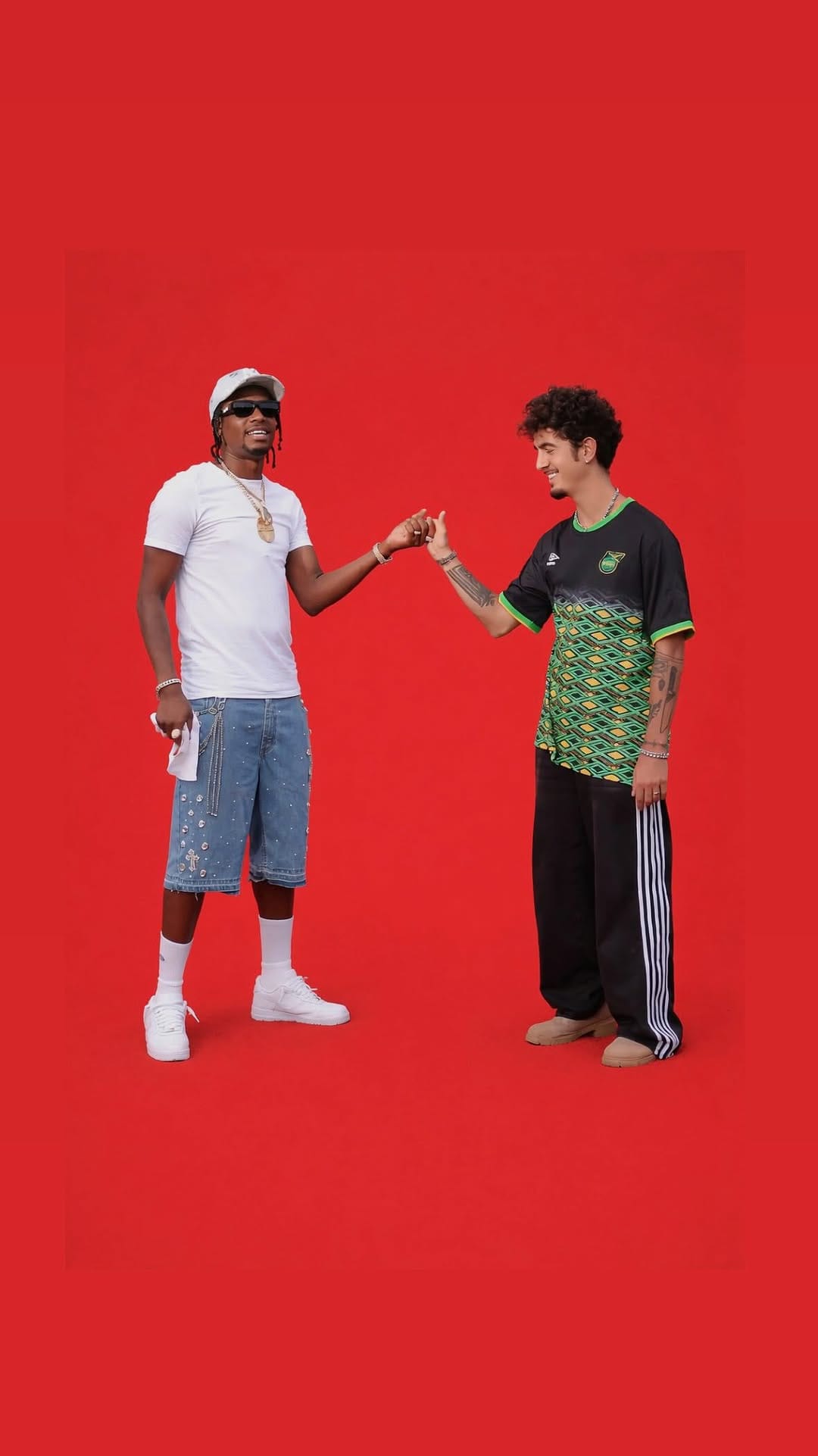 Post 10 by WORLD DING 👑 on Instagram (video)