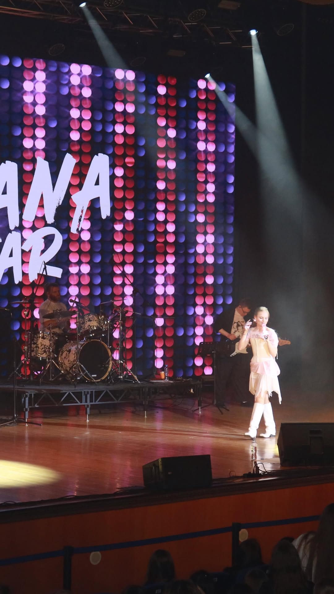 Post 8 by MILANA STAR on Instagram (video)