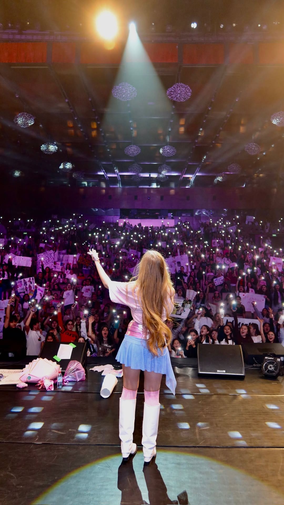 Post 6 by MILANA STAR on Instagram (video)
