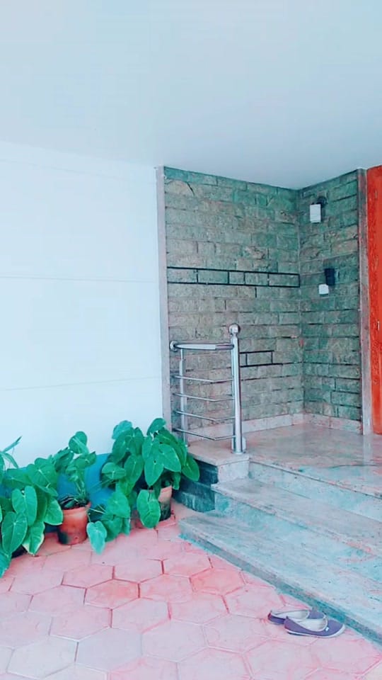 Post 8 by div on TikTok (video)
