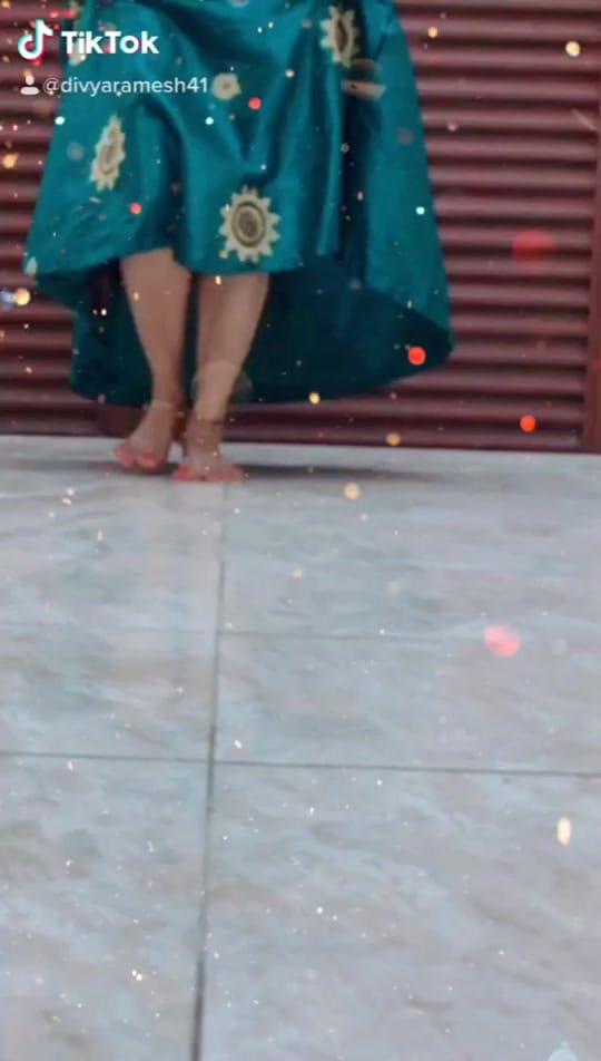 Post 10 by div on TikTok (video)