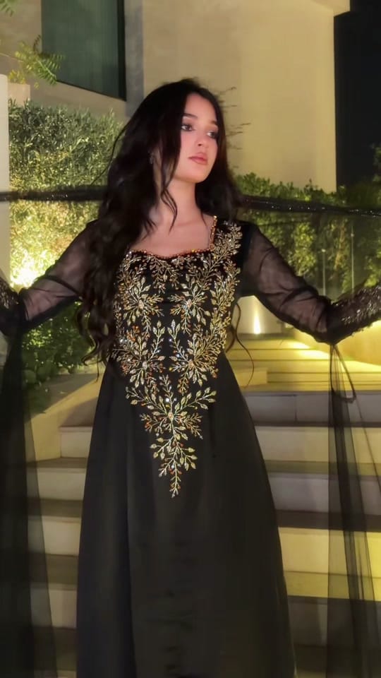 Post 7 by diana.darkal on TikTok (video)