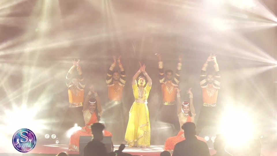 Post 1 by Sarah Pinto on TikTok (video)