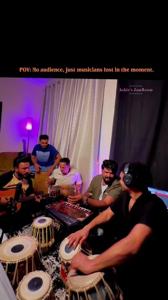 Post 1 by Robin Sandhu Music on TikTok (video)