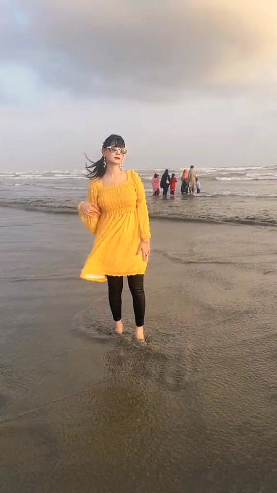 Post 7 by RaNiYa.Official🧚‍♀️ on TikTok (video)