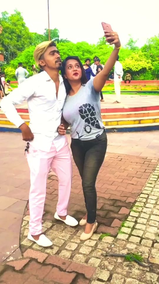 Post 6 by skaamir_70 on TikTok (video)
