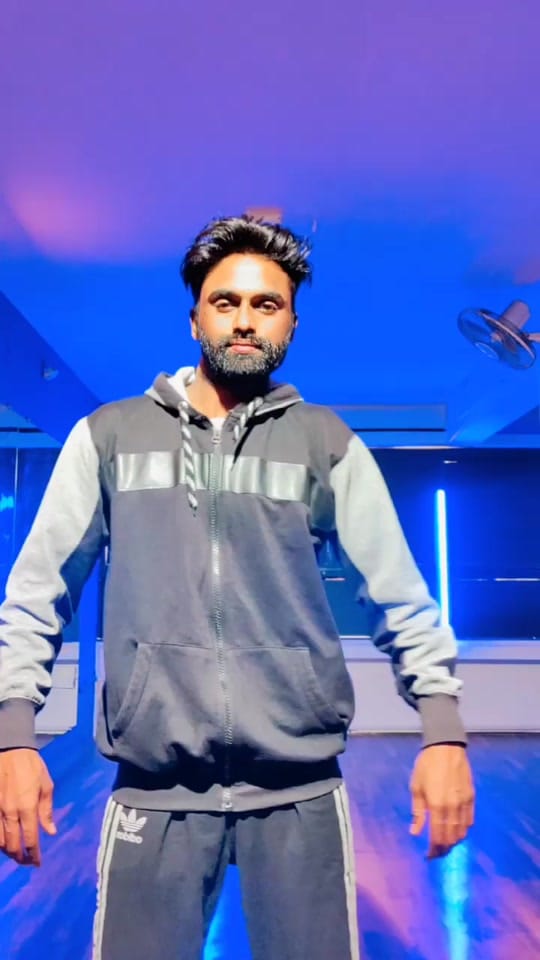 Post 2 by Ritesh Pal on TikTok (video)