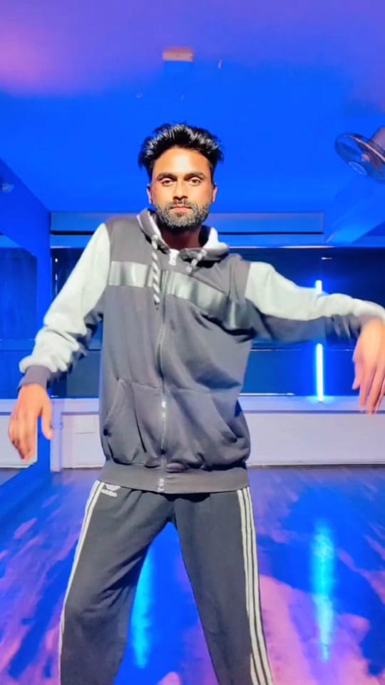 Post 3 by Ritesh Pal on TikTok (video)