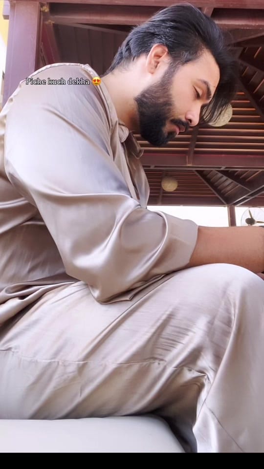 Post 7 by Ganesh Mujumaley 🇦🇪 on TikTok (video)