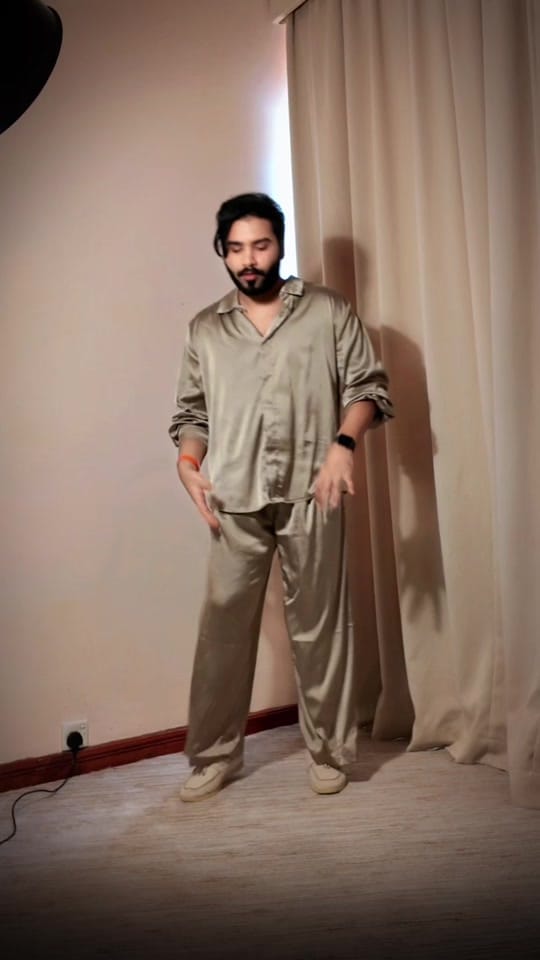 Post 2 by Ganesh Mujumaley 🇦🇪 on TikTok (video)