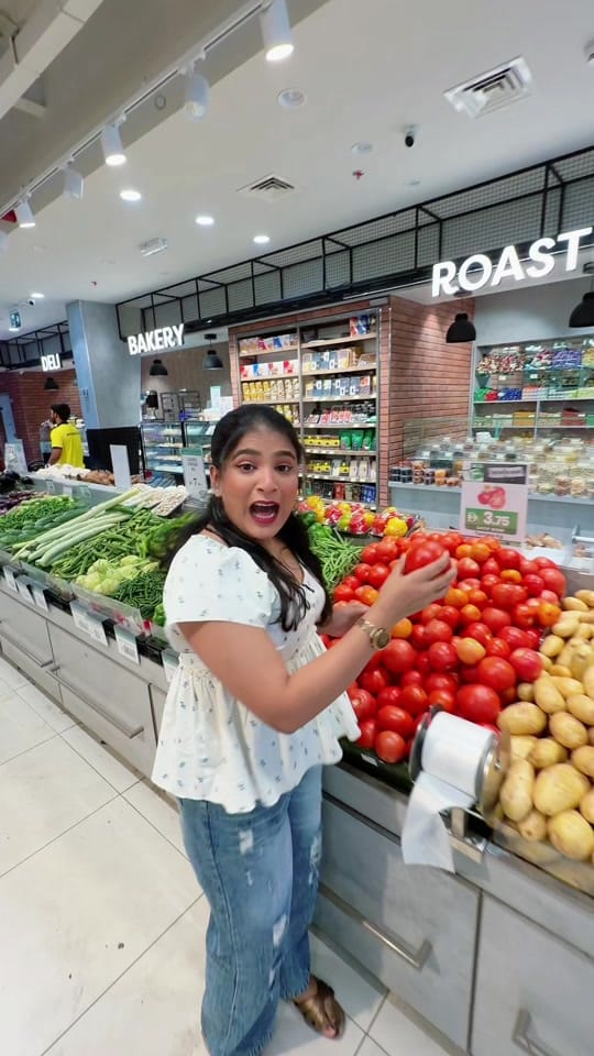 Post 2 by Hellouae on TikTok (video)