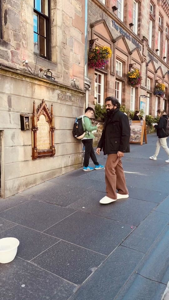 Post 1 by mons on TikTok (video)
