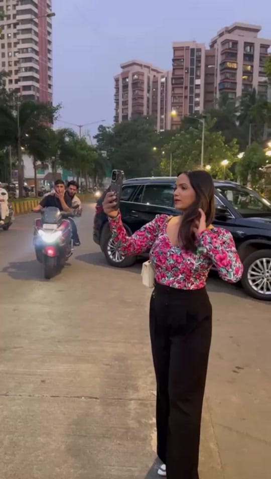 Post 10 by aashidubaiofficiall on TikTok (video)
