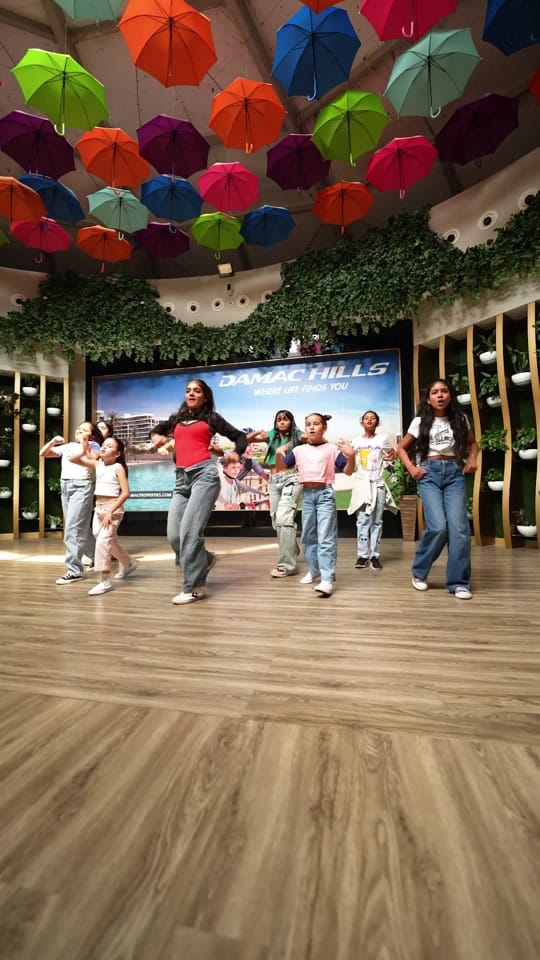 Post 6 by Anisha on TikTok (video)