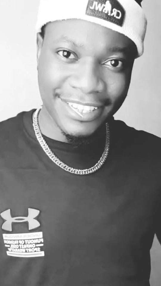 Post 3 by Lindoe Mthembo🇿🇼🇿🇦🇦🇪 on TikTok (video)