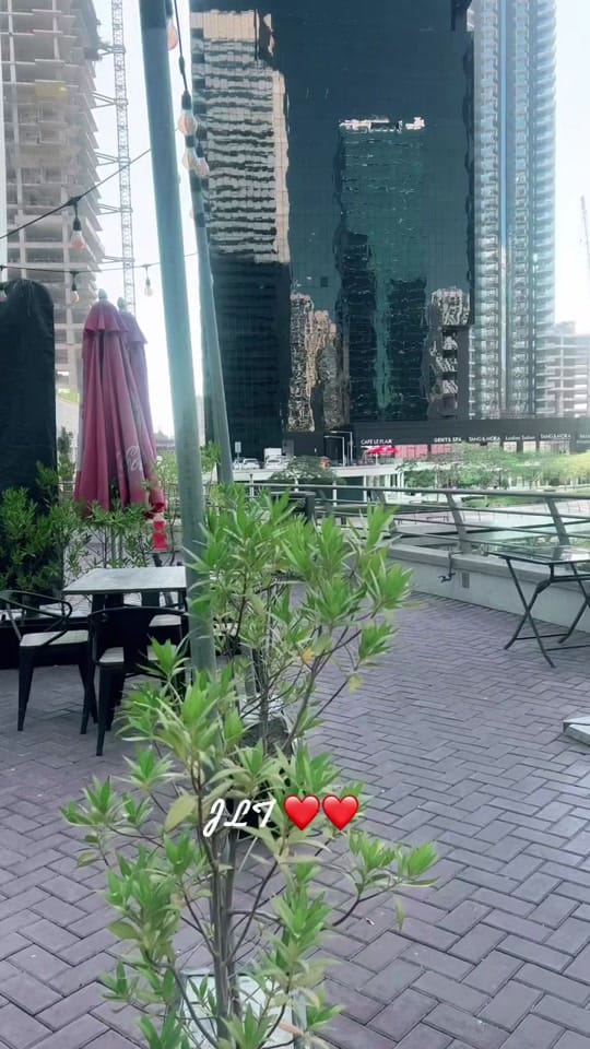 Post 8 by soumyaaa717 on TikTok (video)