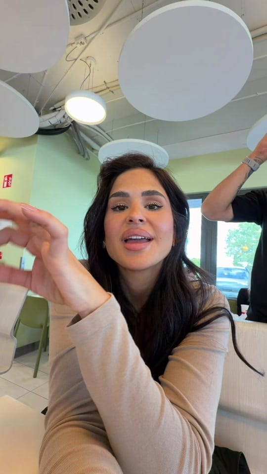 Post 2 by Amar&Rim on TikTok (video)