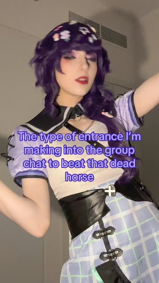 Post 6 by mossy_cosplays on TikTok (video)
