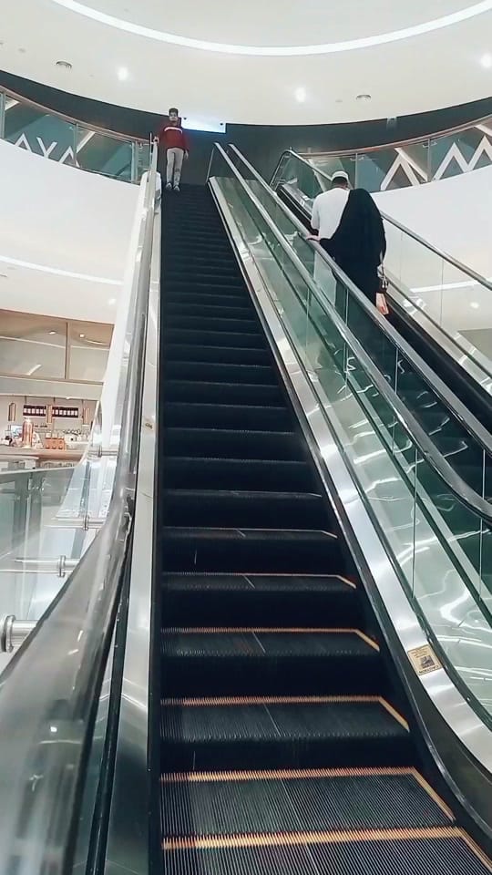 Post 3 by 💥Vineesh Dancer Kollam💥 on TikTok (video)