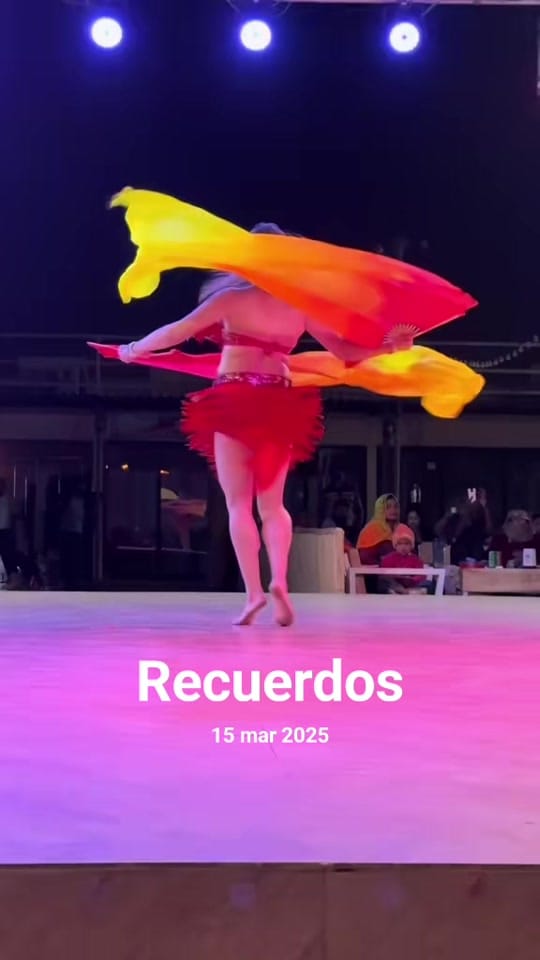 Post 1 by Jimena Bellydancer on TikTok (video)