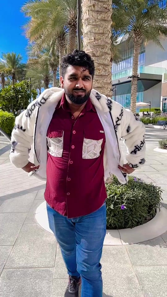 Post 3 by Vikash Thakur on TikTok (video)