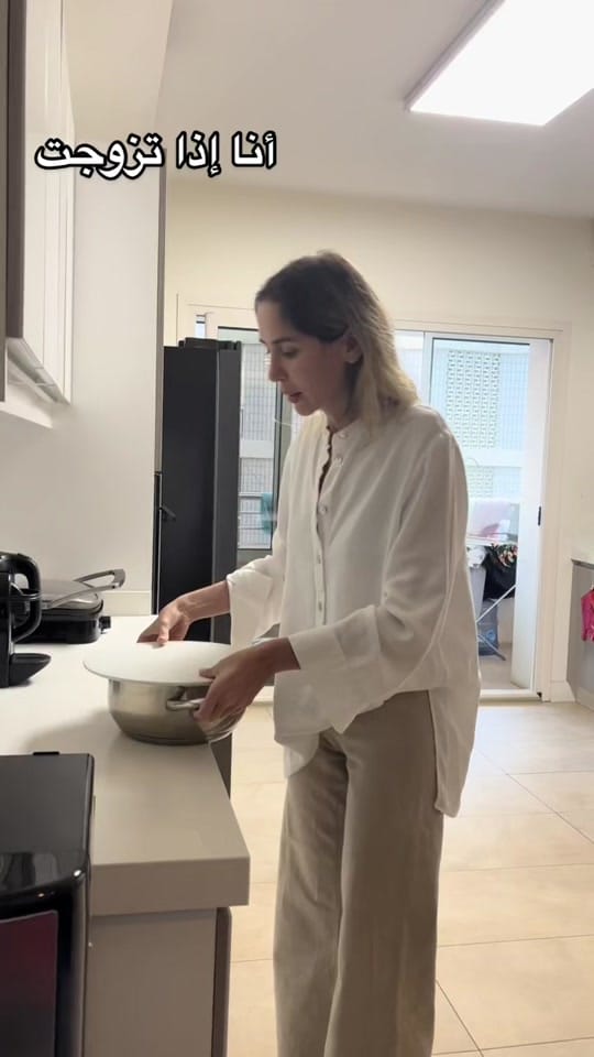 Post 10 by Sarah grey on TikTok (video)