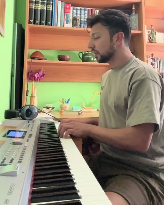 Post 1 by Panos Stefanidis on TikTok (video)