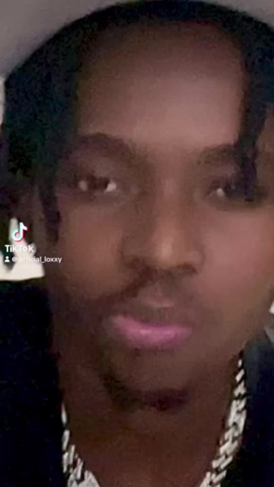 Post 3 by LoXxY on TikTok (video)