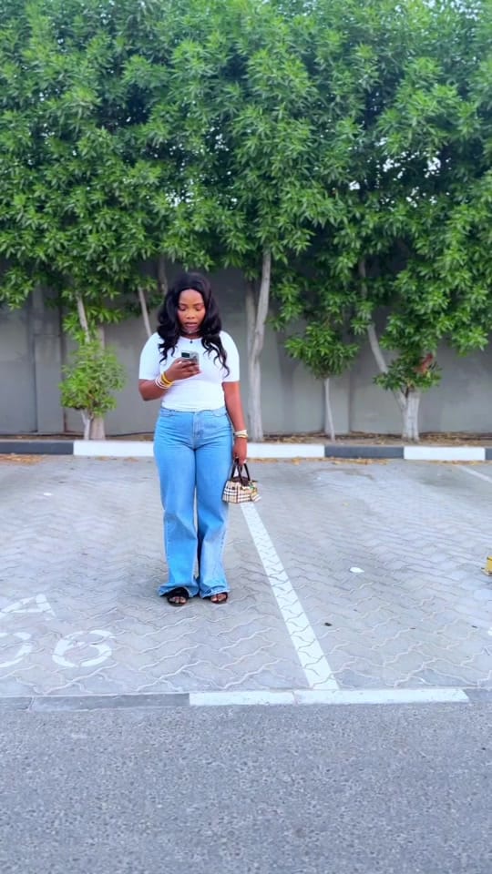 Post 2 by Desmond Tatsi on TikTok (video)