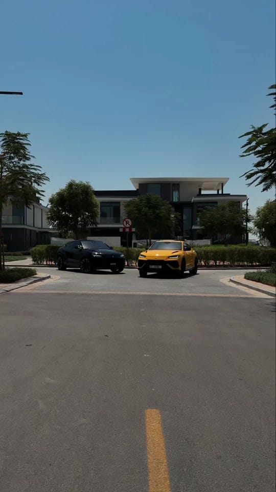 Post 7 by Carlux365 Luxury Super cars on TikTok (video)
