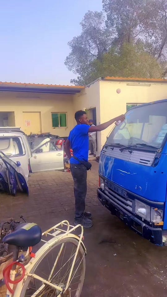 Post 6 by Eddy tranvix Auto Parts on TikTok (video)