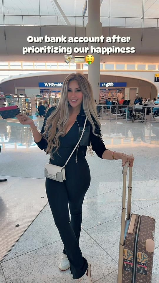 Post 2 by Modellamia on TikTok (video)